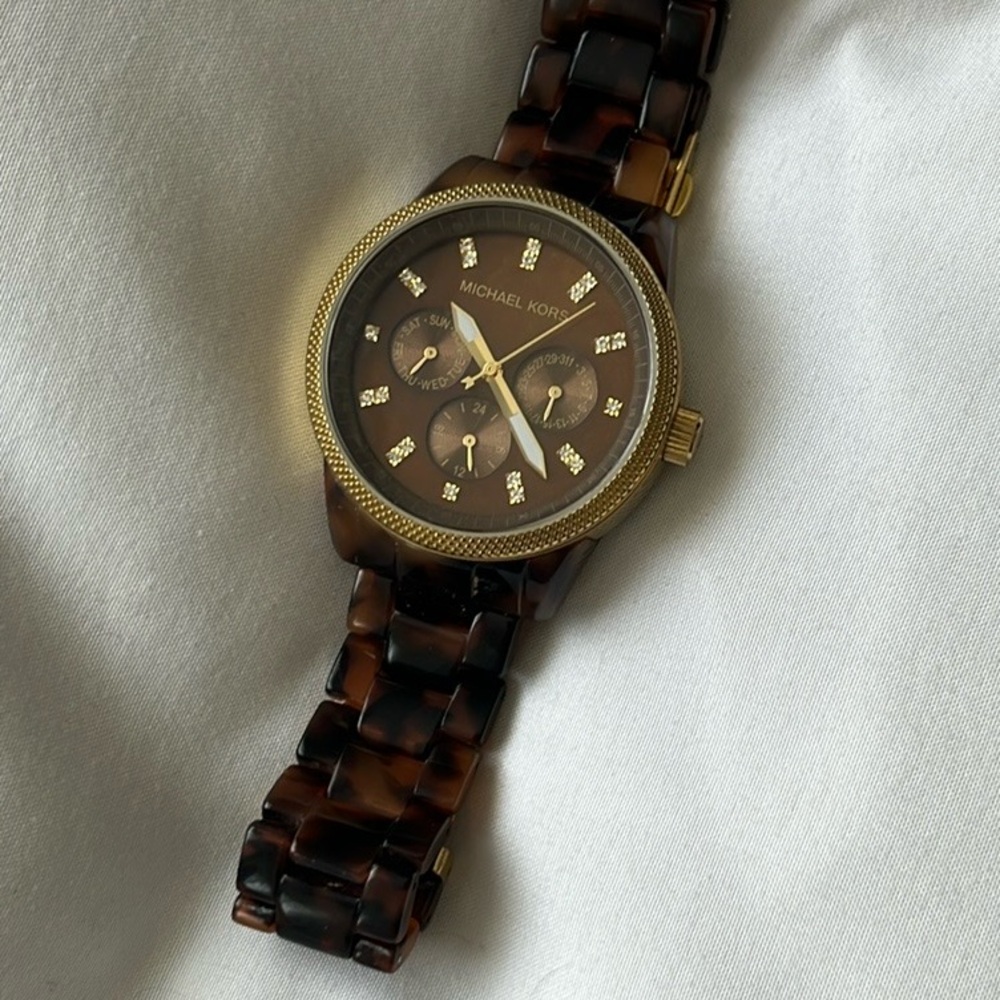 Michael Kors Ritz Tortoise Shell & Gold Watch - Picture 7 of 7